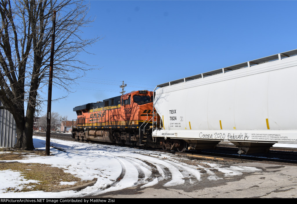 BNSF 7582